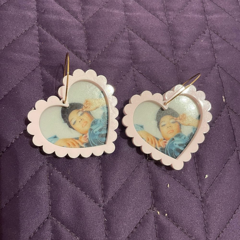 Handmade Lizzo earrings!
